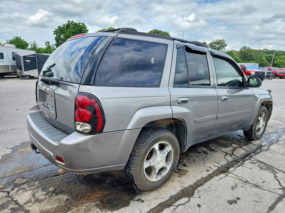 56171806 :رقم المزاد ، 1GNDT13S182155515 vin ، 2008 Chevrolet Trailblazer مزاد بيع
