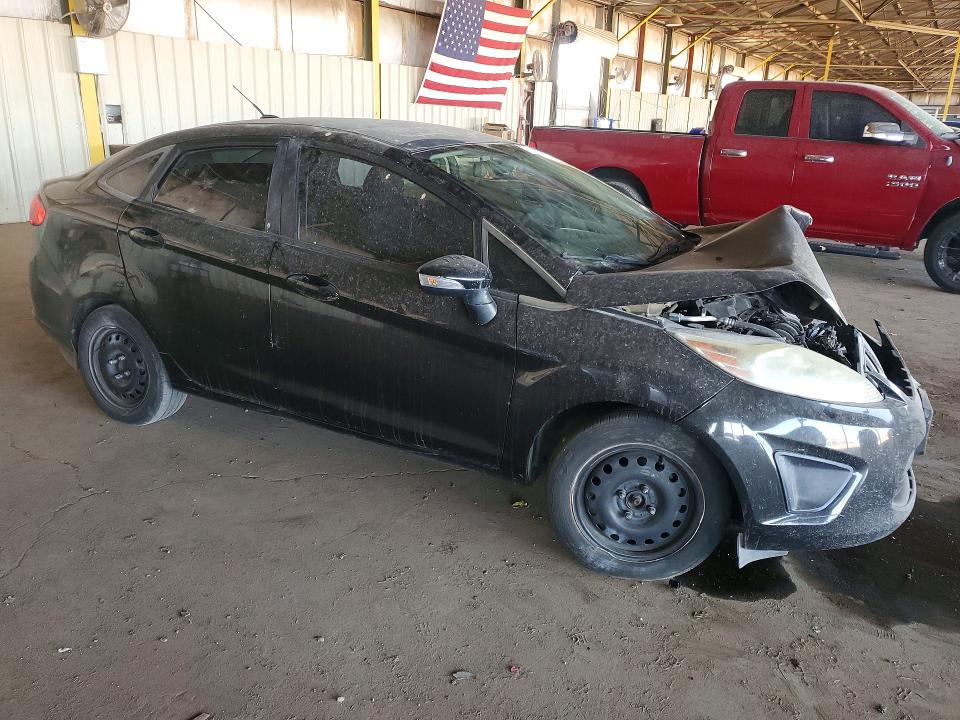 55696106 :رقم المزاد ، 3FADP4BJ2DM205581 vin ، 2013 Ford Fiesta مزاد بيع