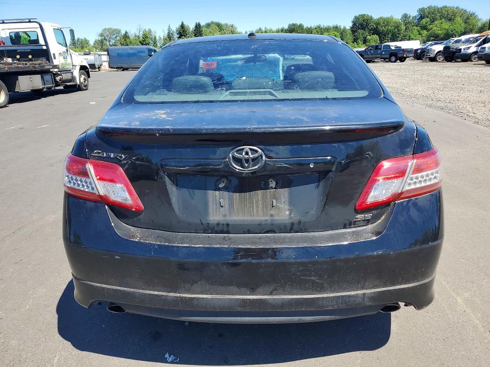 57000366 :رقم المزاد ، 4T1BF3EK2AU044204 vin ، 2010 Toyota Camry مزاد بيع