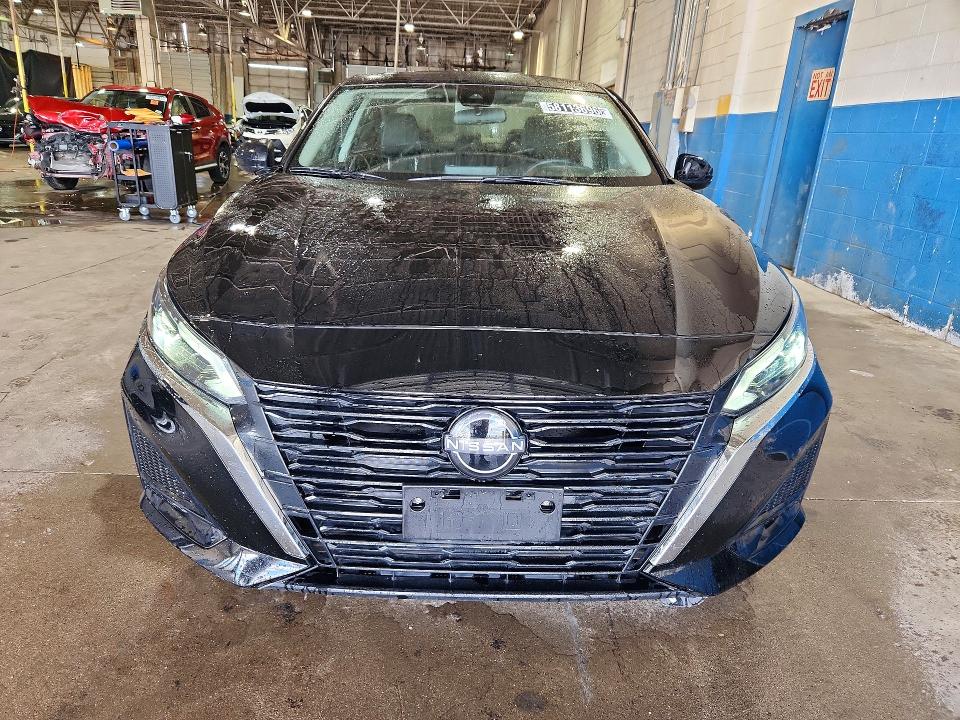 58113696 :رقم المزاد ، 1N4BL4DV0SN398657 vin ، 2025 Nissan Altima مزاد بيع