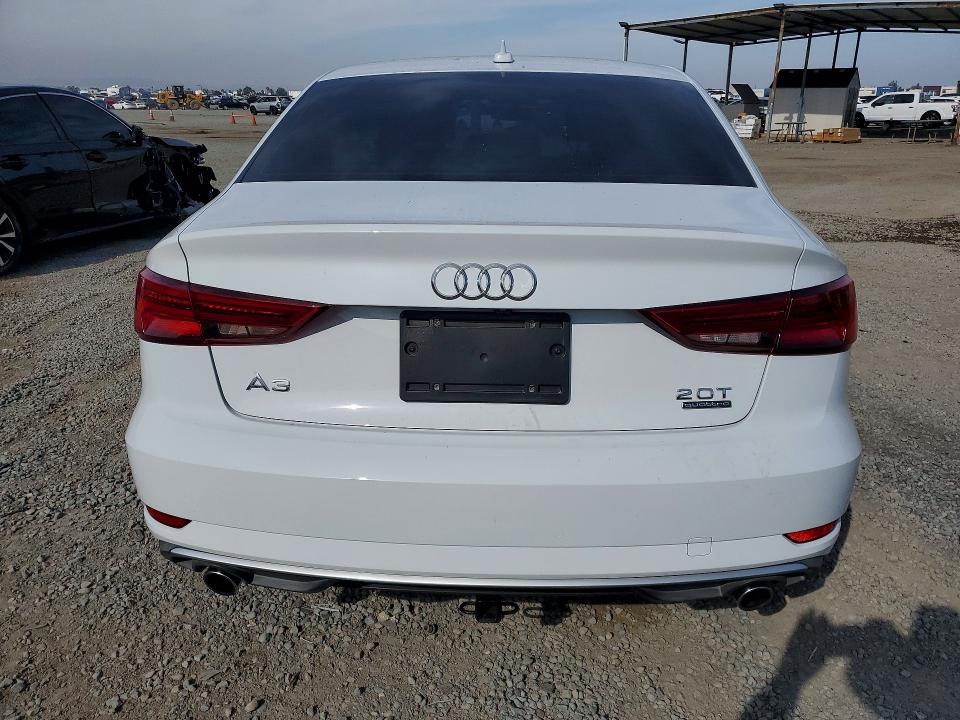 Продажа на аукционе авто 2017 Audi A3, vin: WAUB8GFF1H1016815, номер лота: 57177086