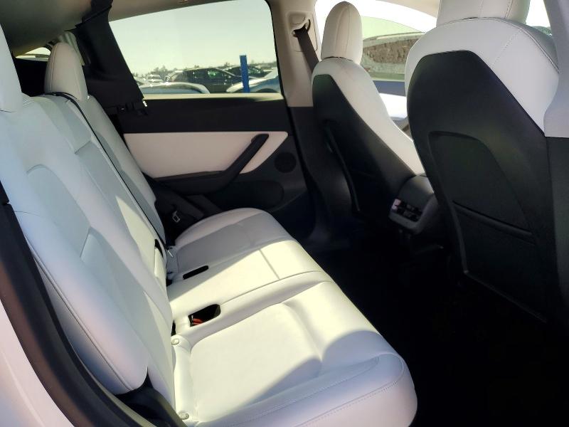 55653136 :رقم المزاد ، 5YJYGDEF1MF219995 vin ، 2021 Tesla Model Y مزاد بيع