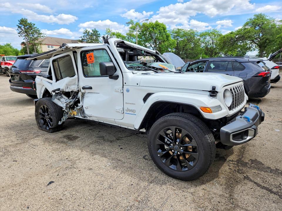 Продажа на аукционе авто 2024 Jeep Wrangler, vin: 1C4RJXP62RW233119, номер лота: 57471446