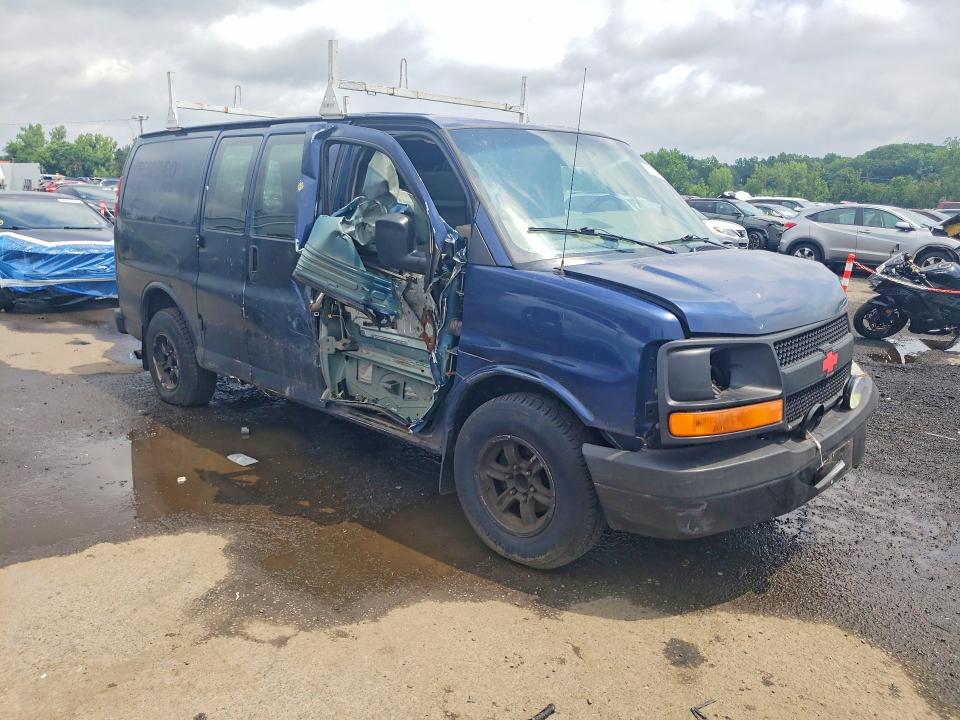 2004 Chevrolet Express G1500 მანქანა იყიდება აუქციონზე, vin: 1GCFG15X941176515, აუქციონის ნომერი: 58356766