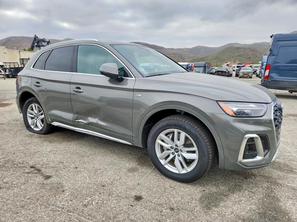 56110226 :رقم المزاد ، WA1GAAFY1P2118615 vin ، 2023 Audi Q5 مزاد بيع