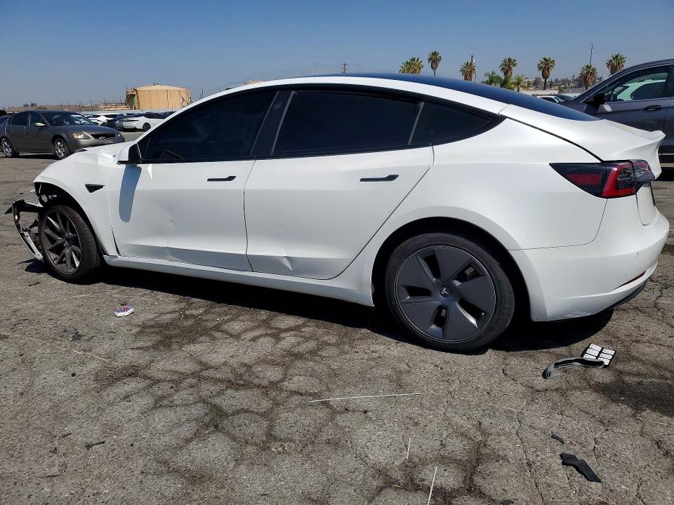 2022 Tesla Model 3 მანქანა იყიდება აუქციონზე, vin: 5YJ3E1EA1NF288917, აუქციონის ნომერი: 55592226