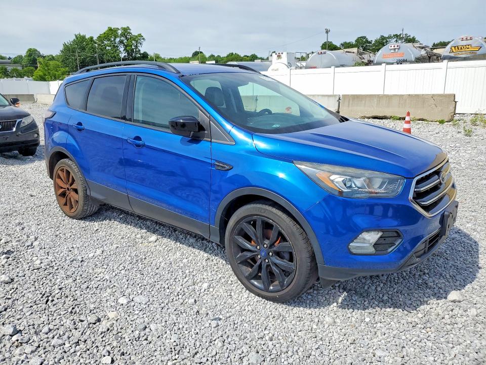 Aukcja sprzedaży 2017 Ford Escape, vin: 1FMCU0GD8HUE03881, numer aukcji: 55545286