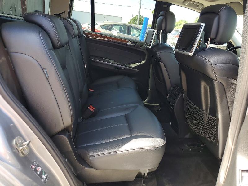 2010 Mercedes-benz Gl მანქანა იყიდება აუქციონზე, vin: 4JGBF7BE4AA546073, აუქციონის ნომერი: 57610576