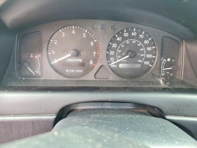 56045306 :رقم المزاد ، 2T1BR12E91C448080 vin ، 2001 Toyota Corolla مزاد بيع