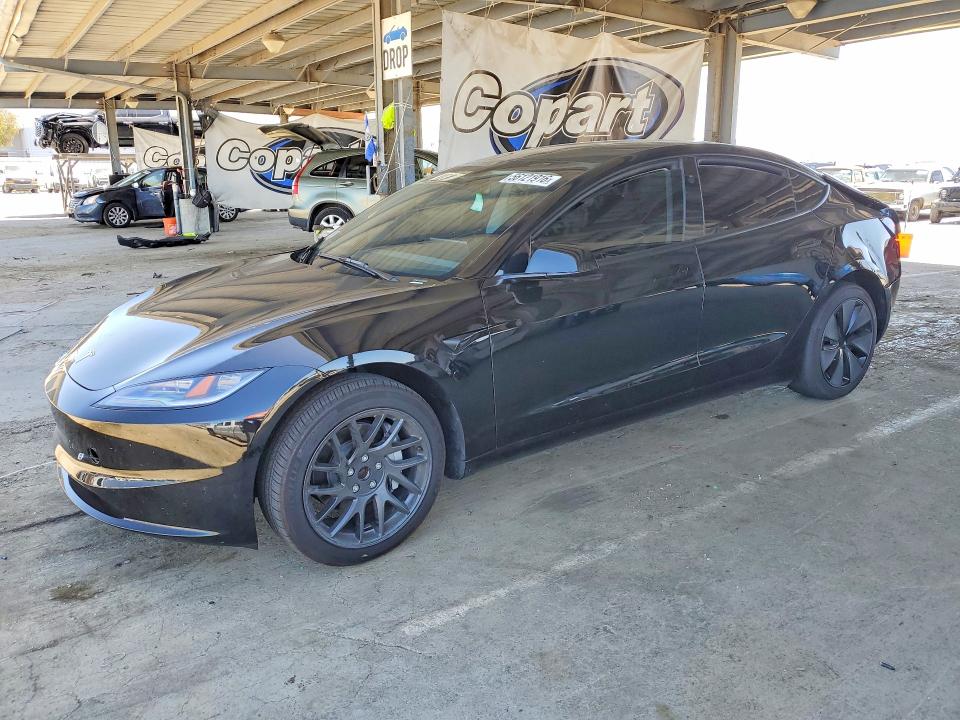 Продаж на аукціоні авто 2025 Tesla Model 3, vin: 5YJ3E1EA0SF043778, номер лоту: 56121916