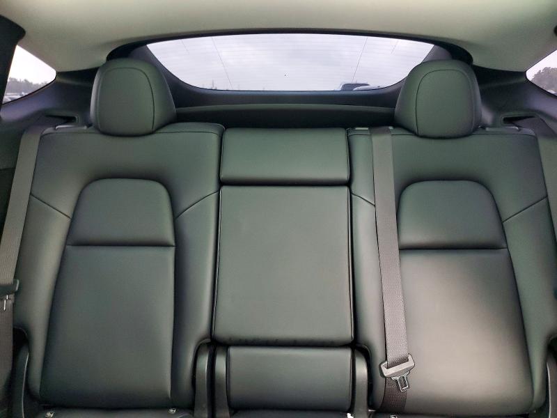57665796 :رقم المزاد ، 7SAYGDEF5PF881828 vin ، 2023 Tesla Model  Y مزاد بيع