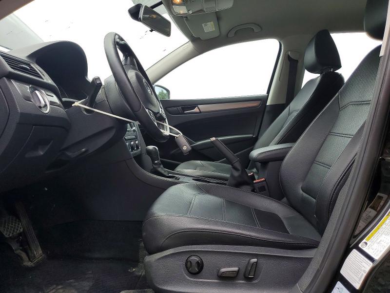 58787476 :رقم المزاد ، 1VWAT7A33FC119050 vin ، 2015 Volkswagen Passat مزاد بيع