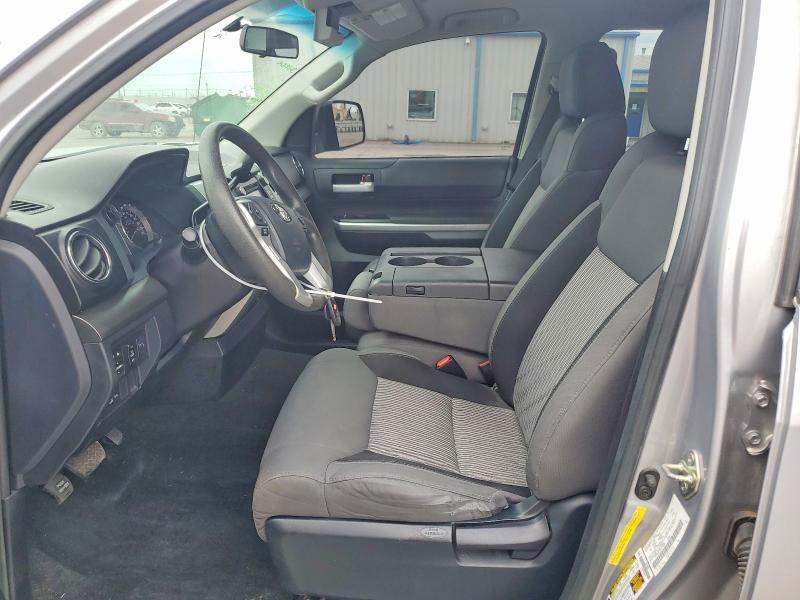 55957716 :رقم المزاد ، 5TFRM5F18HX114565 vin ، 2017 Toyota Tundra مزاد بيع