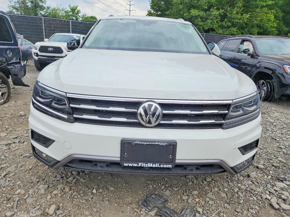 Продажа на аукционе авто 2018 Volkswagen Tiguan, vin: 3VV5B7AX8JM045126, номер лота: 57624556