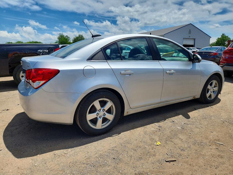 Продажа на аукционе авто 2015 Chevrolet Cruze, vin: 1G1PC5SB7F7289761, номер лота: 57335986