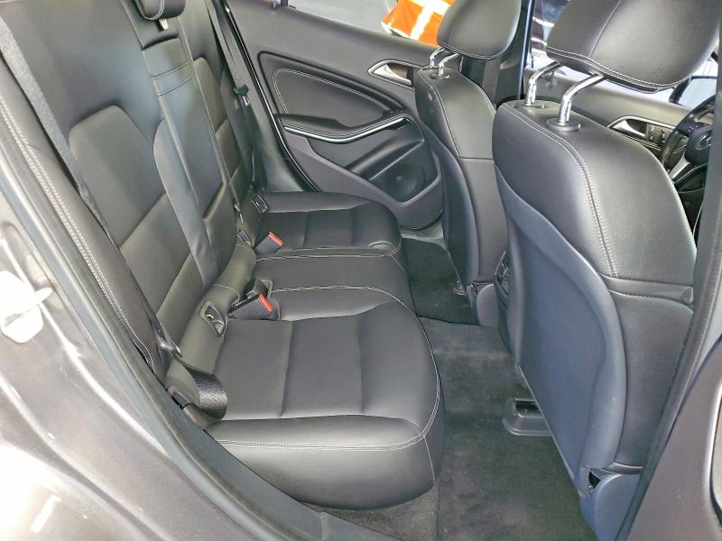 56866686 :رقم المزاد ، WDCTG4EB6FJ138357 vin ، 2015 Mercedes-benz Gla مزاد بيع