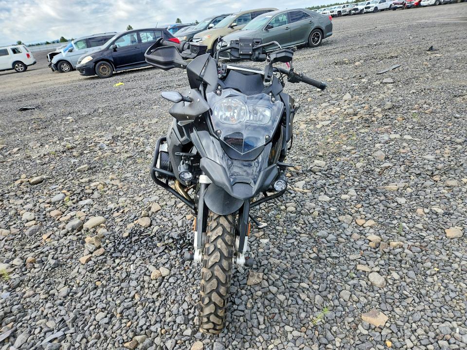 56221936 :رقم المزاد ، WB10M0307P6G43338 vin ، 2023 Bmw R 1250 مزاد بيع