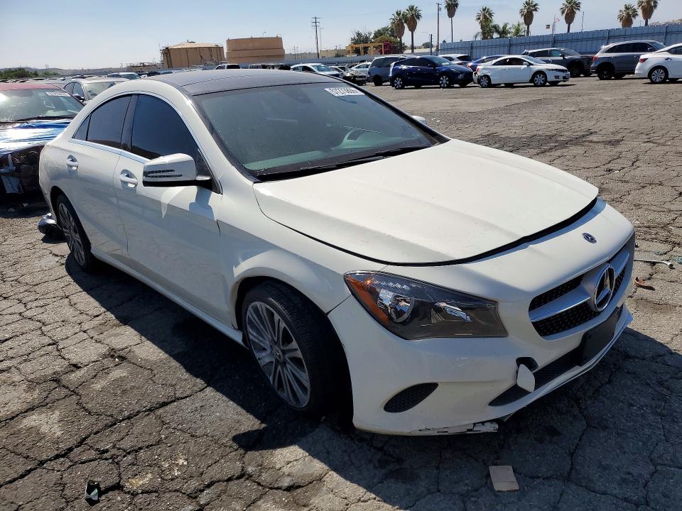 2018 Mercedes-benz Cla მანქანა იყიდება აუქციონზე, vin: WDDSJ4EB5JN521166, აუქციონის ნომერი: 57273806
