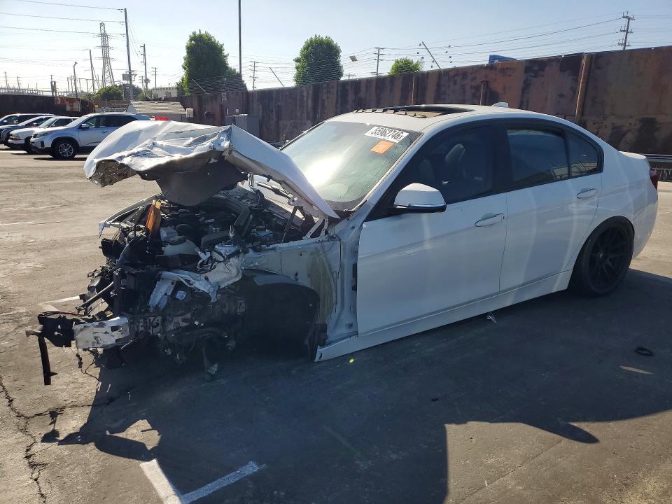 55962746 :رقم المزاد ، WBA8E1G54JNU90049 vin ، 2018 Bmw 320 مزاد بيع