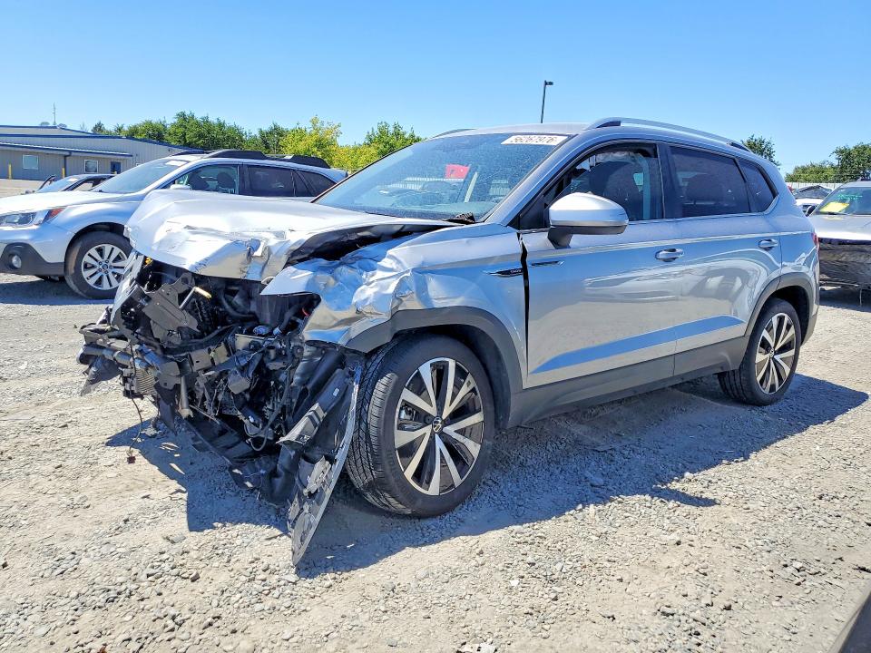 2024 Volkswagen Taos მანქანა იყიდება აუქციონზე, vin: 3VVSX7B21RM005599, აუქციონის ნომერი: 56267976