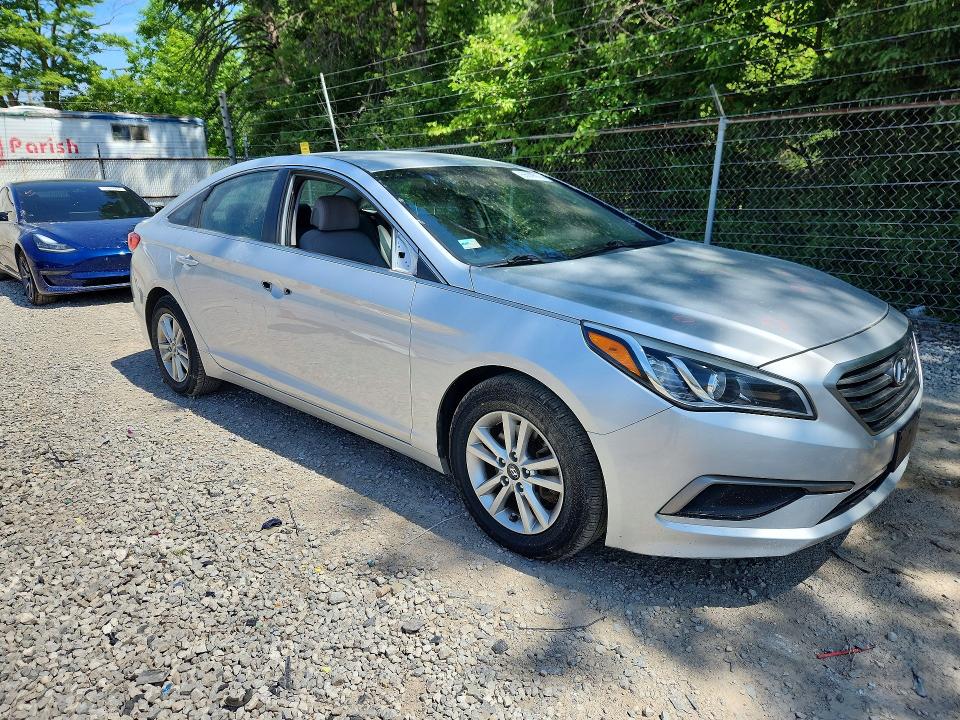 55646976 :رقم المزاد ، 5NPE24AF8GH409483 vin ، 2016 Hyundai Sonata مزاد بيع