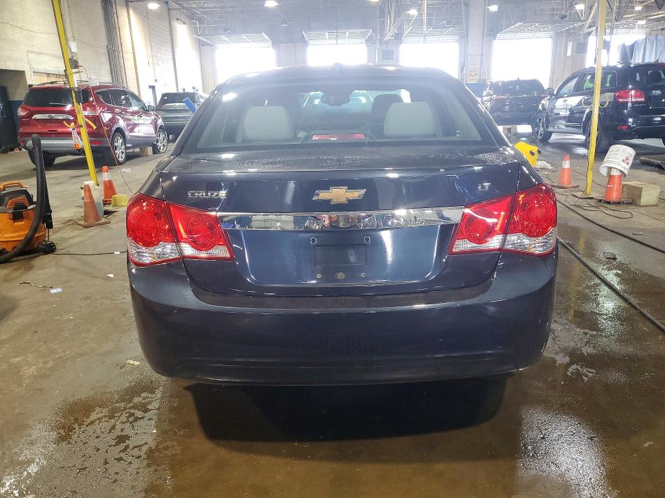 Продажа на аукционе авто 2016 Chevrolet Cruze Limited, vin: 1G1PE5SB8G7157250, номер лота: 56642366