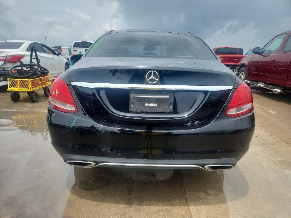 2015 Mercedes-benz C მანქანა იყიდება აუქციონზე, vin: 55SWF4JB0FU079985, აუქციონის ნომერი: 55926776