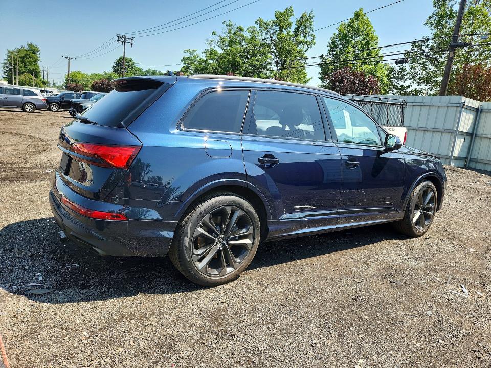Продажа на аукционе авто 2025 Audi Q7, vin: WA1LVBF76SD027062, номер лота: 58394756