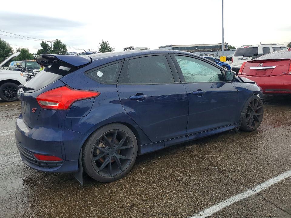 Продажа на аукционе авто 2016 Ford Focus, vin: 1FADP3L9XGL335970, номер лота: 58449566