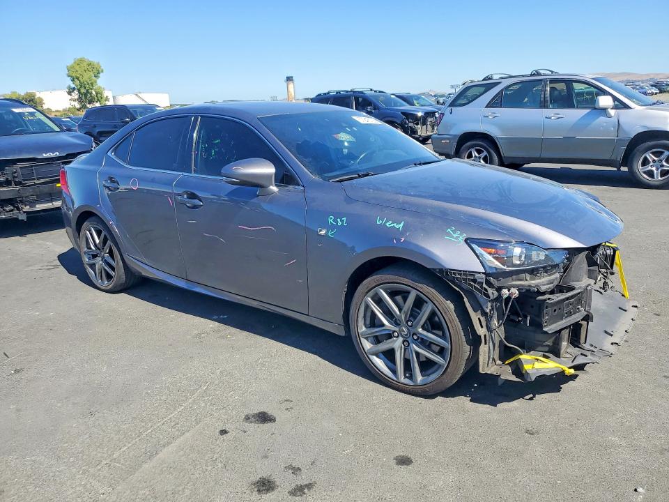 57243106 :رقم المزاد ، JTHBA1D20J5069359 vin ، 2018 Lexus Is مزاد بيع