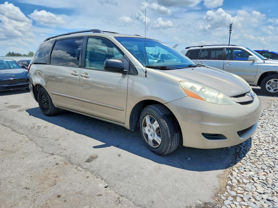 Продаж на аукціоні авто 2010 Toyota Sienna, vin: 5TDKK4CC5AS314998, номер лоту: 57671666