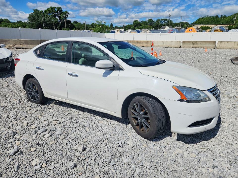 2015 Nissan Sentra მანქანა იყიდება აუქციონზე, vin: 3N1AB7AP1FY244907, აუქციონის ნომერი: 57208346