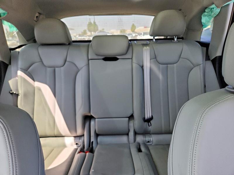Продаж на аукціоні авто 2018 Audi Q5, vin: WA1CNAFY5J2018043, номер лоту: 58983676