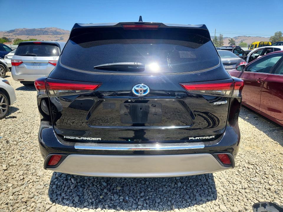Продаж на аукціоні авто 2021 Toyota Highlander, vin: 5TDEBRCHXMS064166, номер лоту: 58486526