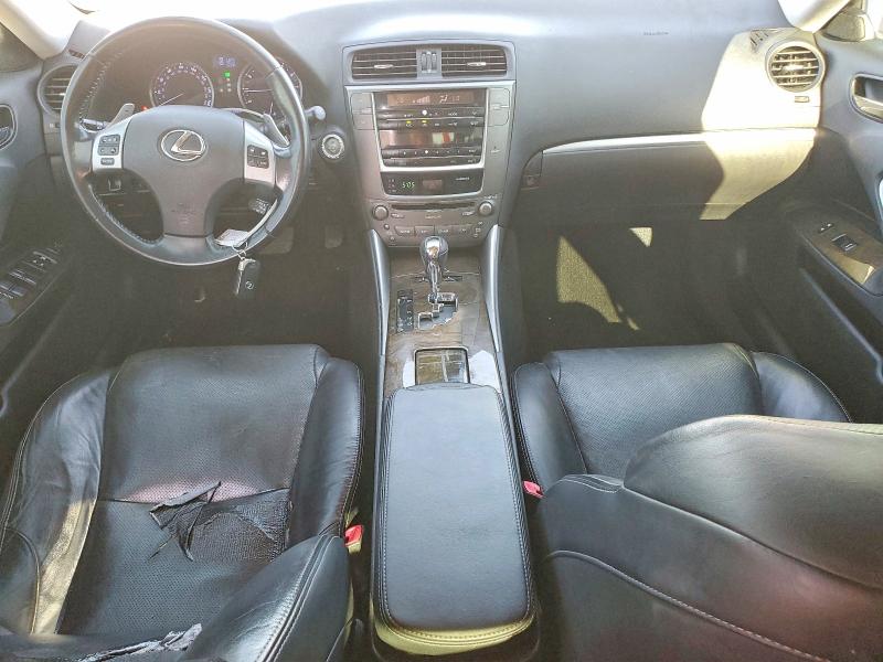 56734816 :رقم المزاد ، JTHBF5C23B5151257 vin ، 2011 Lexus Is مزاد بيع