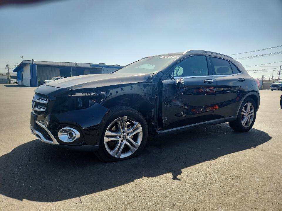 2019 Mercedes-benz Gla მანქანა იყიდება აუქციონზე, vin: WDCTG4GB2KJ586361, აუქციონის ნომერი: 55639116