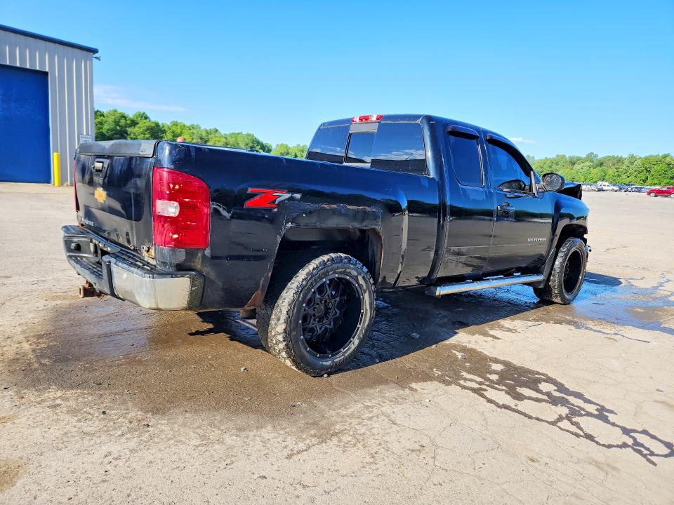 55000546 :رقم المزاد ، 1GCRKSE75DZ224921 vin ، 2013 Chevrolet Silverado مزاد بيع