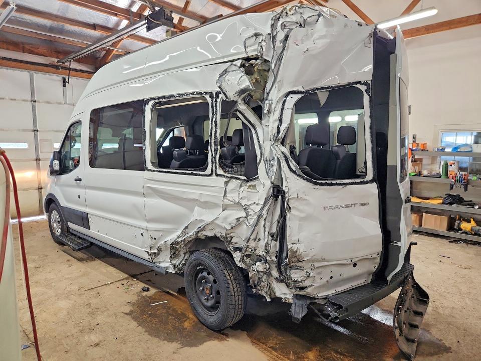 57215936 :رقم المزاد ، 1FBAX2X88RKA15682 vin ، 2024 Ford Transit مزاد بيع