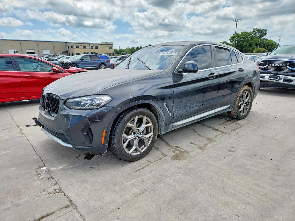 57932046 :رقم المزاد ، 5UX33DT09R9V05727 vin ، 2024 Bmw X4 مزاد بيع