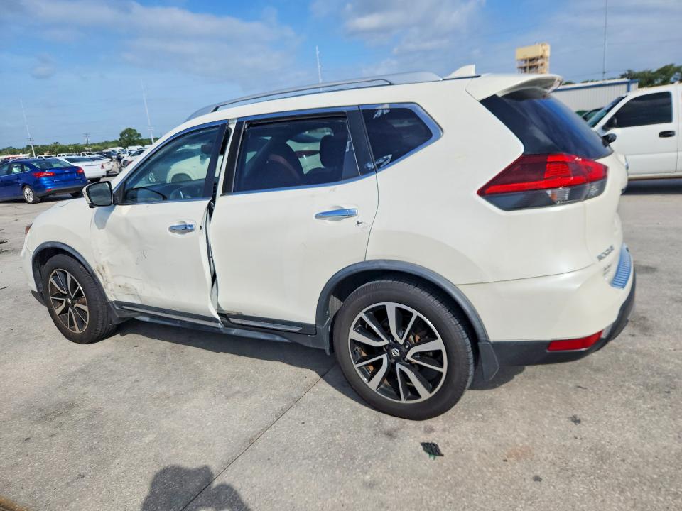 55684156 :رقم المزاد ، JN8AT2MT3JW486947 vin ، 2018 Nissan Rogue مزاد بيع