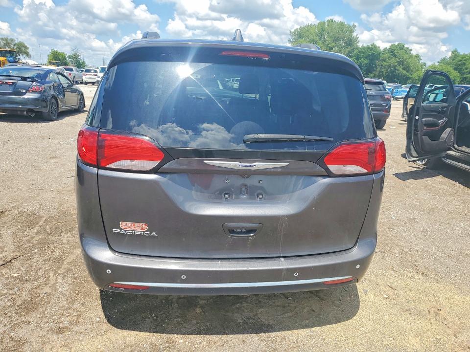 Продажа на аукционе авто 2019 Chrysler Pacifica, vin: 2C4RC1FGXKR561825, номер лота: 58110416