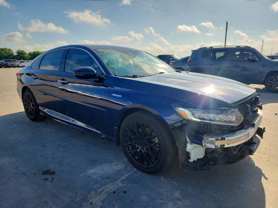 2018 Honda Accord მანქანა იყიდება აუქციონზე, vin: 1HGCV3F96JA008610, აუქციონის ნომერი: 57317426