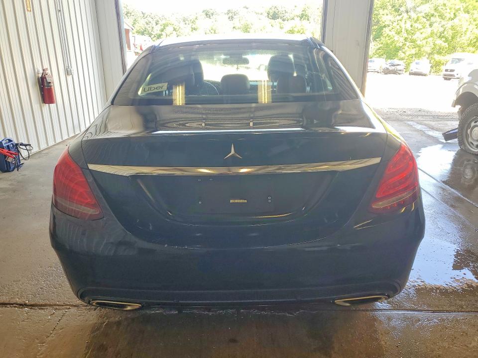 57421626 :رقم المزاد ، 55SWF4KB9HU213295 vin ، 2017 Mercedes-benz C مزاد بيع