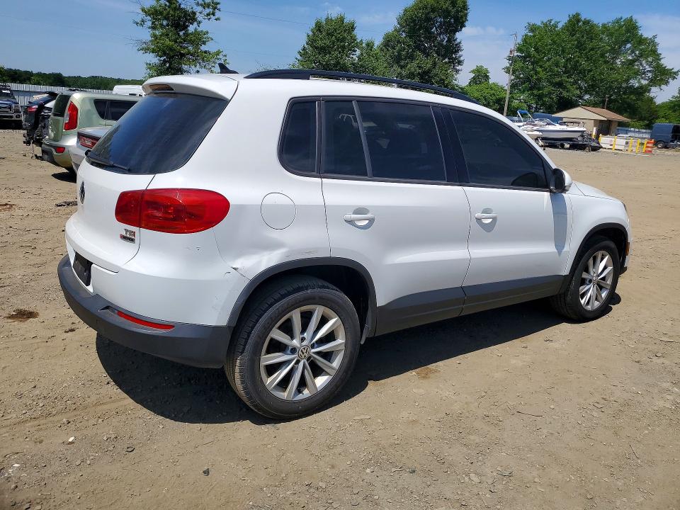 Продажа на аукционе авто 2018 Volkswagen Tiguan Limited, vin: WVGBV7AX2JK001148, номер лота: 56401666