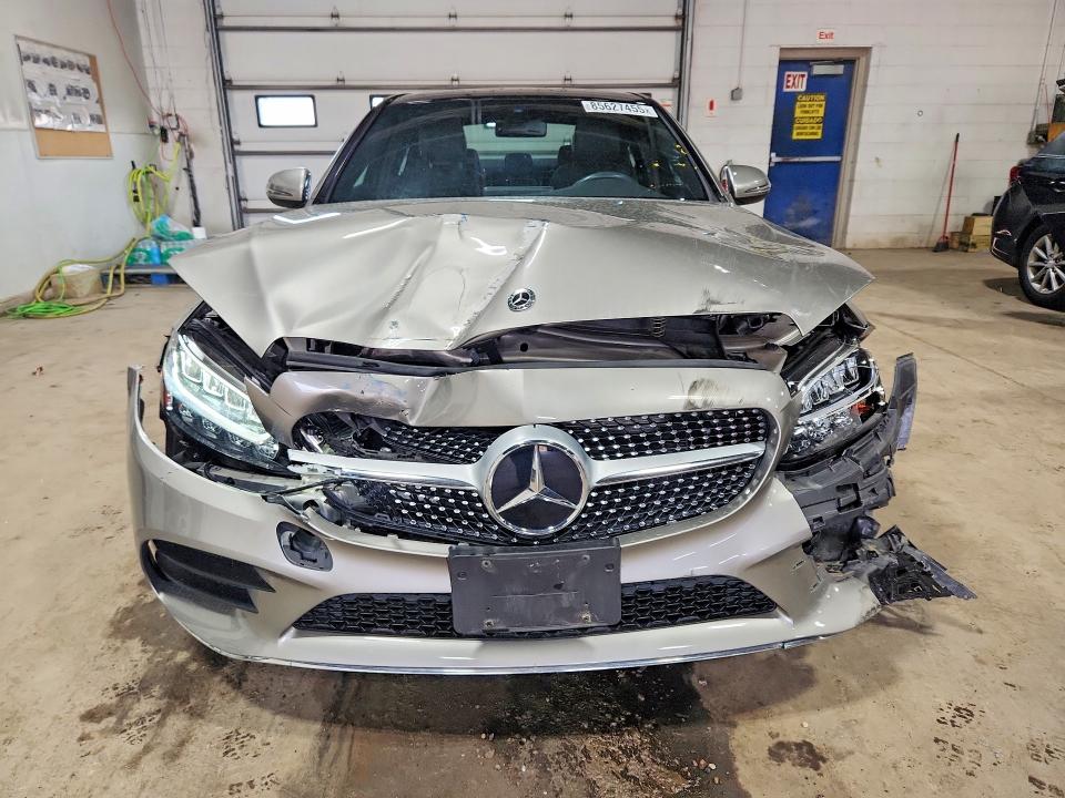85627455 :رقم المزاد ، 55SWF8EB5KU305739 vin ، 2019 Mercedes-benz C مزاد بيع
