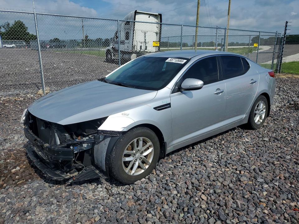 2013 Kia Optima მანქანა იყიდება აუქციონზე, vin: KNAGM4A77D5362127, აუქციონის ნომერი: 58710986