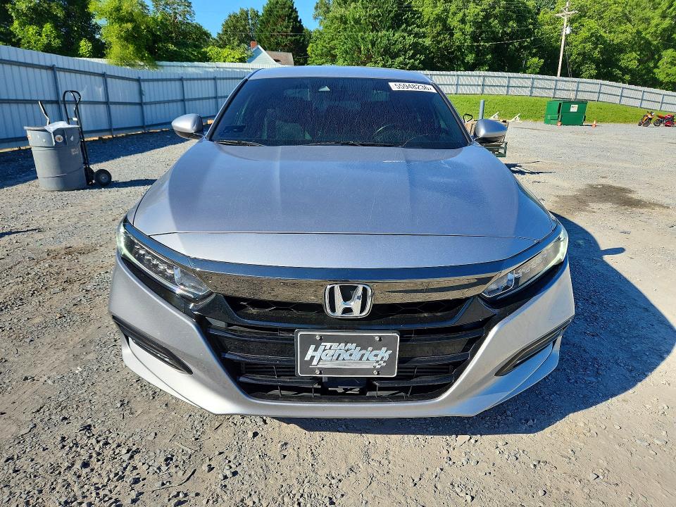 Auction sale of the 2020 Honda Accord, vin: 1HGCV1F39LA125844, lot number: 55948236