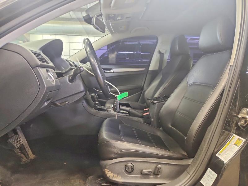 57208986 :رقم المزاد ، 1VWBN7A33EC058490 vin ، 2014 Volkswagen Passat مزاد بيع