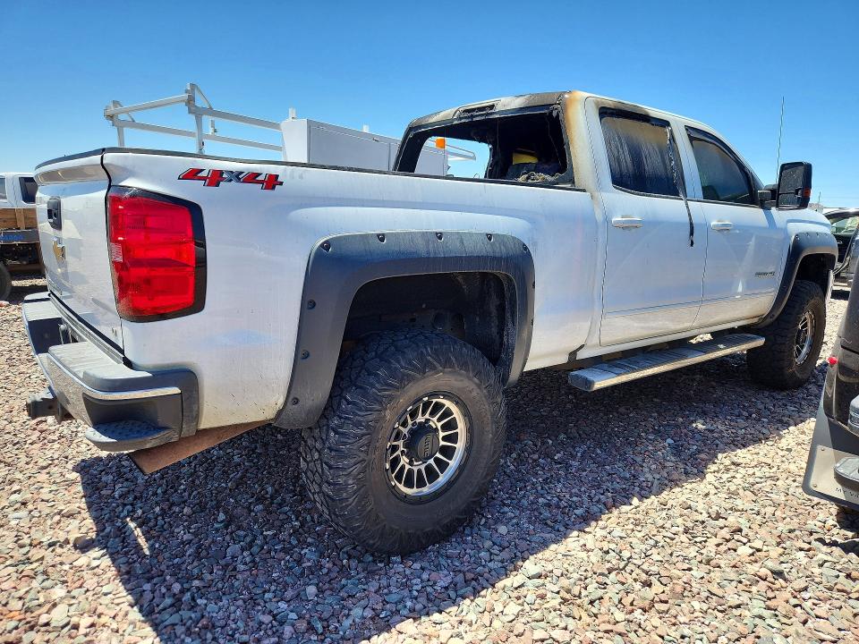 57876006 :رقم المزاد ، 1GC1KVEG1JF184722 vin ، 2018 Chevrolet Silverado مزاد بيع