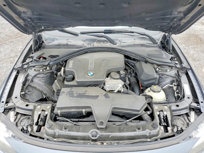 2015 Bmw 320 მანქანა იყიდება აუქციონზე, vin: WBA3C3G51FNS75621, აუქციონის ნომერი: 58829856